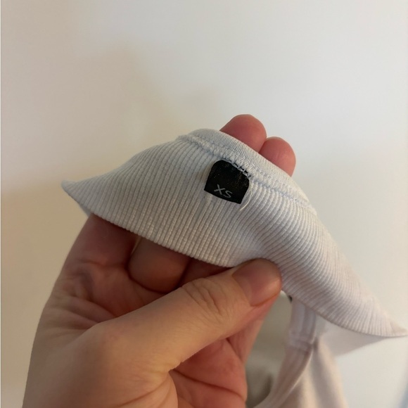 Alphalete Sports Bra - Picture 5 of 5